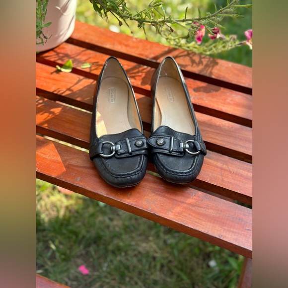 Coach Turn Lock Accented Genuine Leather Loafers SZ US 7B - Picture 3 of 14